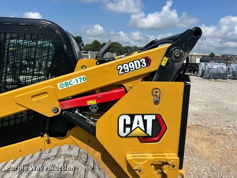 image for item FC2825 2023 Caterpillar 299D3 tracked skid steer loader