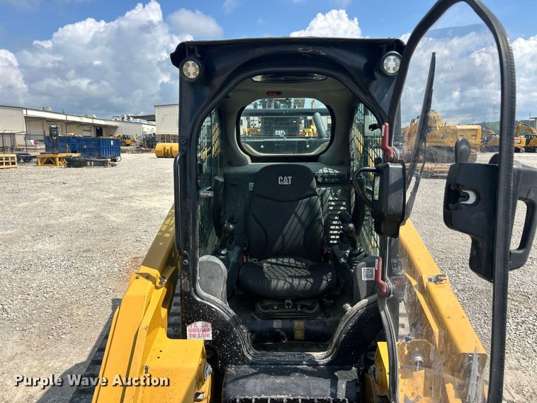 image for item FC2825 2023 Caterpillar 299D3 tracked skid steer loader