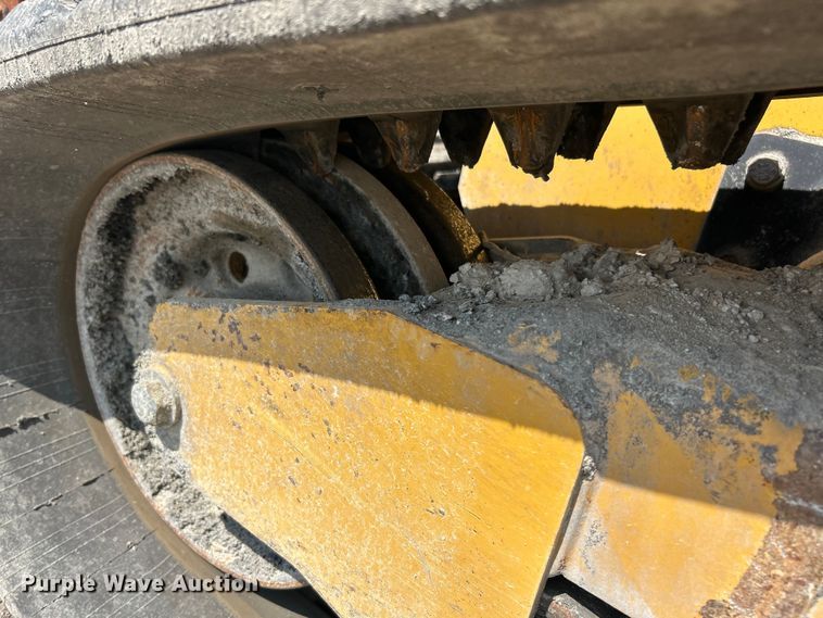 image for item FC2825 2023 Caterpillar 299D3 tracked skid steer loader