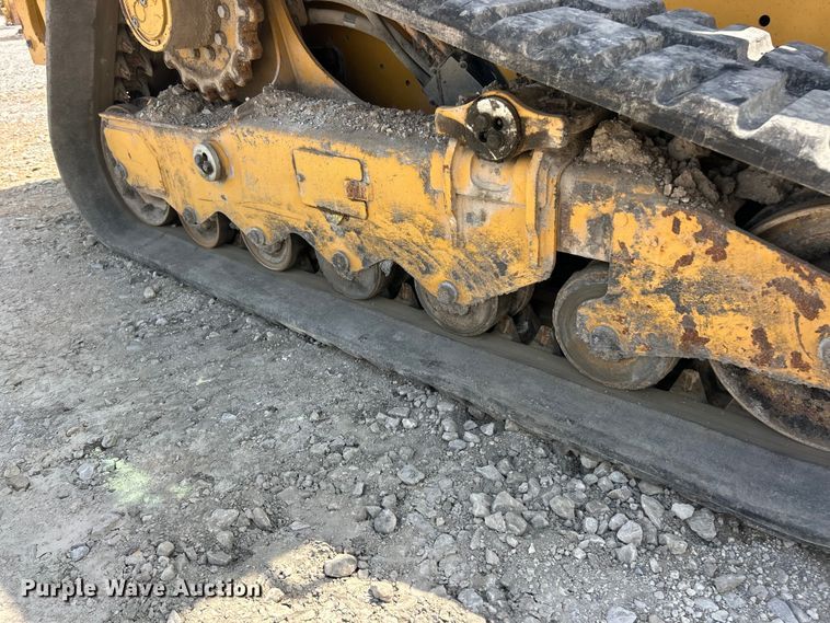image for item FC2825 2023 Caterpillar 299D3 tracked skid steer loader