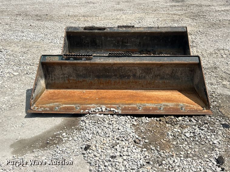 image for item FC2825 2023 Caterpillar 299D3 tracked skid steer loader