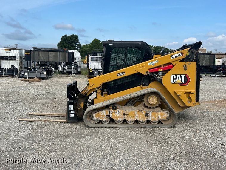 image for item FC2826 2023 Caterpillar 299D3 tracked skid steer loader