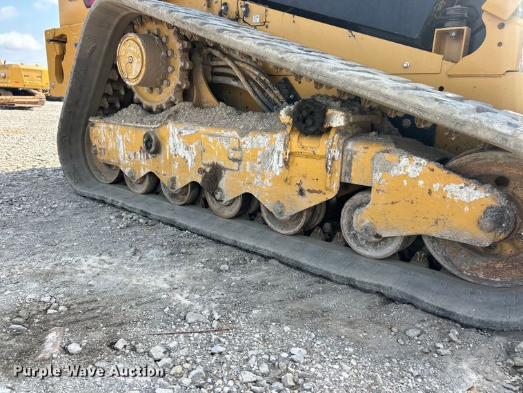 image for item FC2826 2023 Caterpillar 299D3 tracked skid steer loader