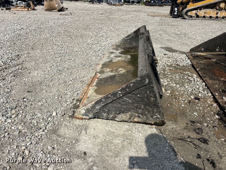 image for item FC2826 2023 Caterpillar 299D3 tracked skid steer loader