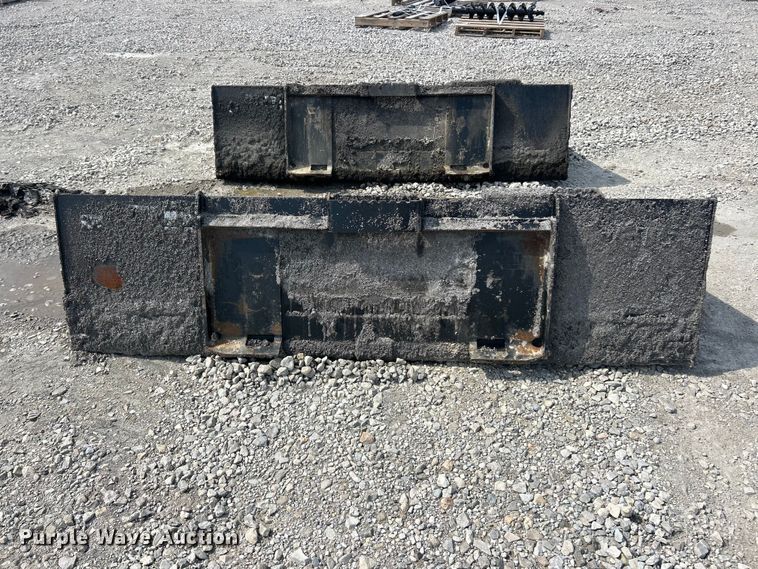 image for item FC2826 2023 Caterpillar 299D3 tracked skid steer loader