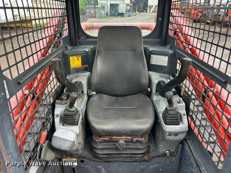 image for item FC2828 2014 Kubota SVL 75-2 tracked skid steer loader