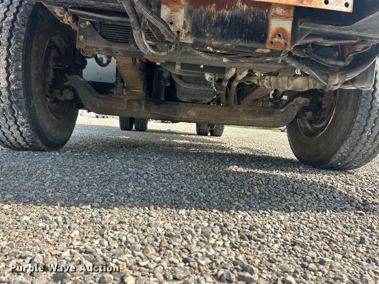 image for item FC2834 2012 International 4400 digger derrick truck