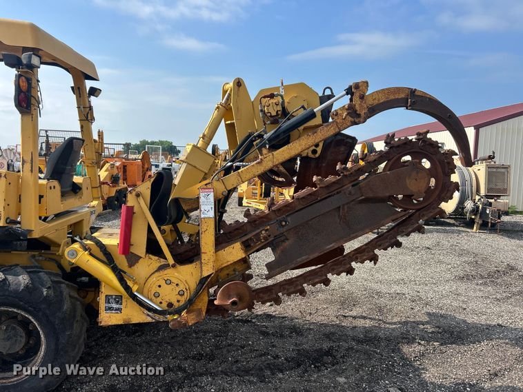 image for item FC2852 2006 Vermeer RT950 cable plow