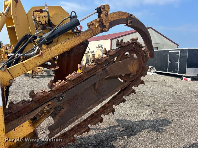 image for item FC2852 2006 Vermeer RT950 cable plow
