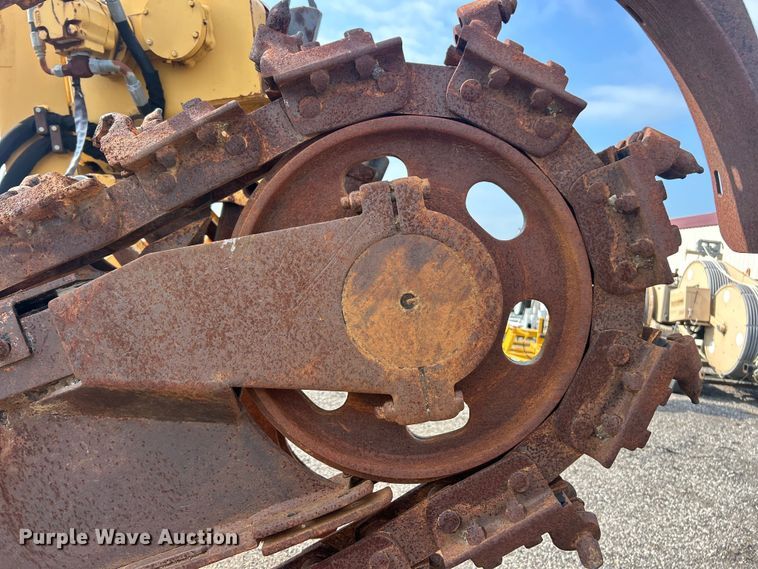 image for item FC2852 2006 Vermeer RT950 cable plow