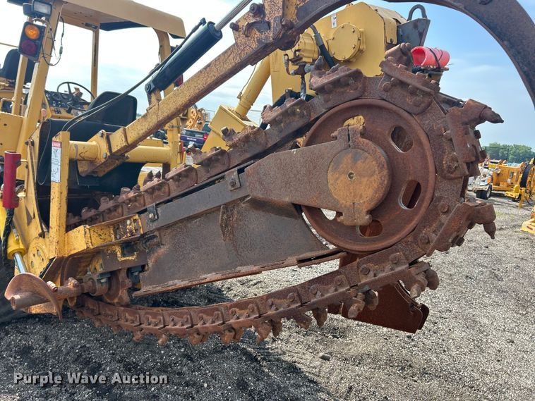 image for item FC2852 2006 Vermeer RT950 cable plow