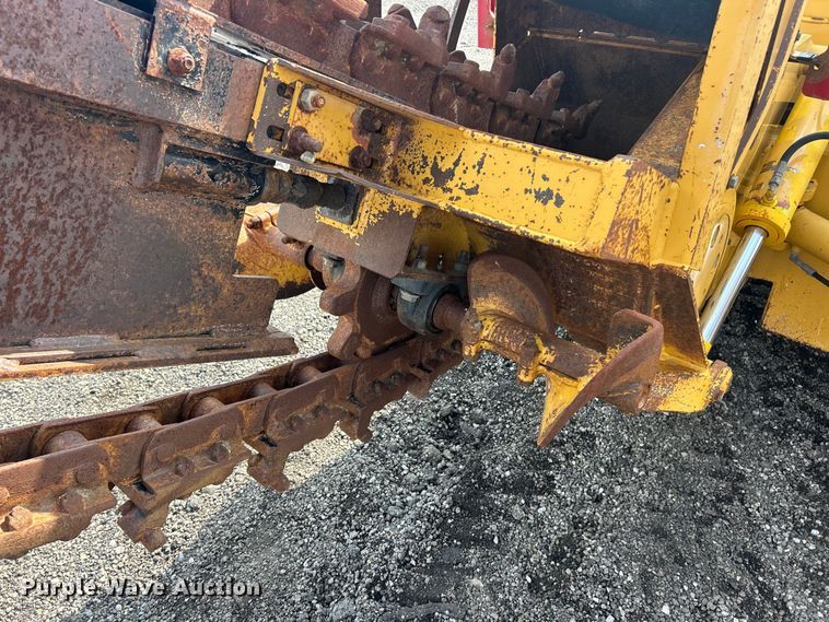 image for item FC2852 2006 Vermeer RT950 cable plow