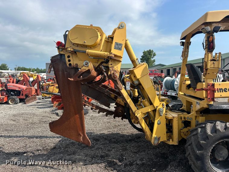 image for item FC2852 2006 Vermeer RT950 cable plow