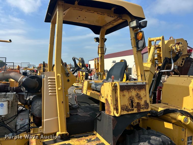 image for item FC2852 2006 Vermeer RT950 cable plow