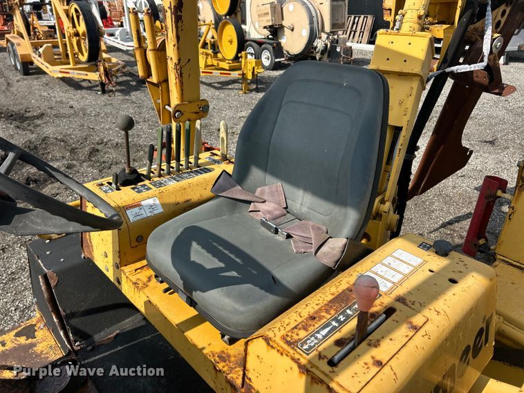 image for item FC2852 2006 Vermeer RT950 cable plow