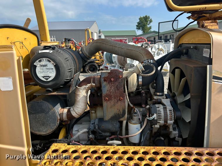 image for item FC2852 2006 Vermeer RT950 cable plow