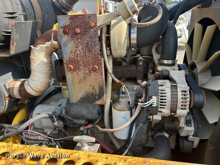 image for item FC2852 2006 Vermeer RT950 cable plow