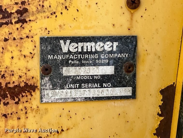 image for item FC2852 2006 Vermeer RT950 cable plow