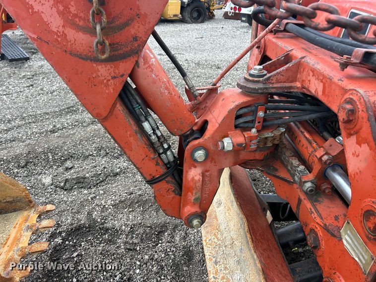 image for item FC2854 2004 Ditch Witch RT40 trencher