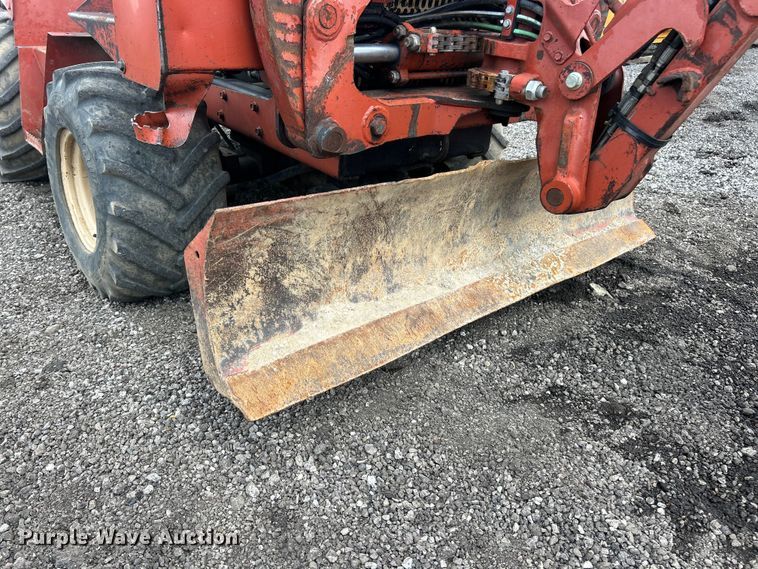 image for item FC2854 2004 Ditch Witch RT40 trencher
