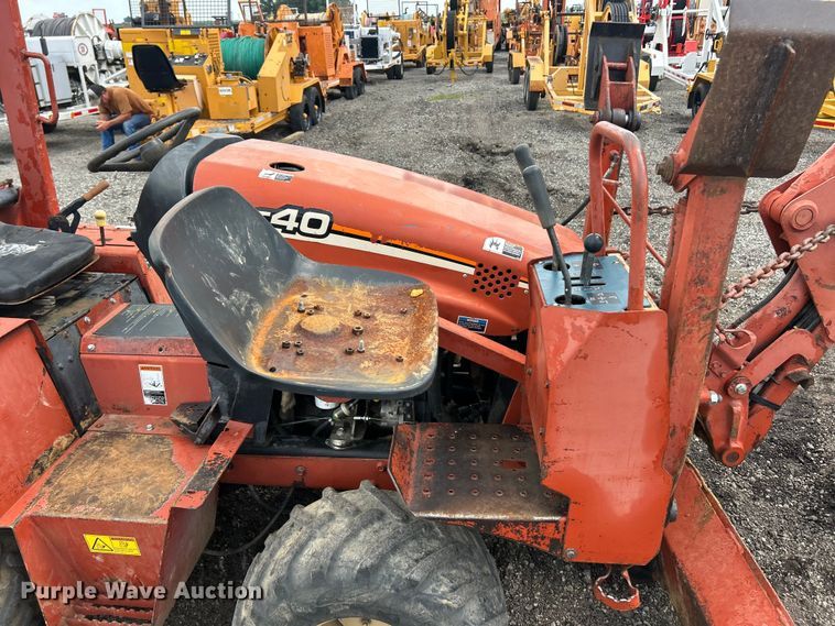 image for item FC2854 2004 Ditch Witch RT40 trencher