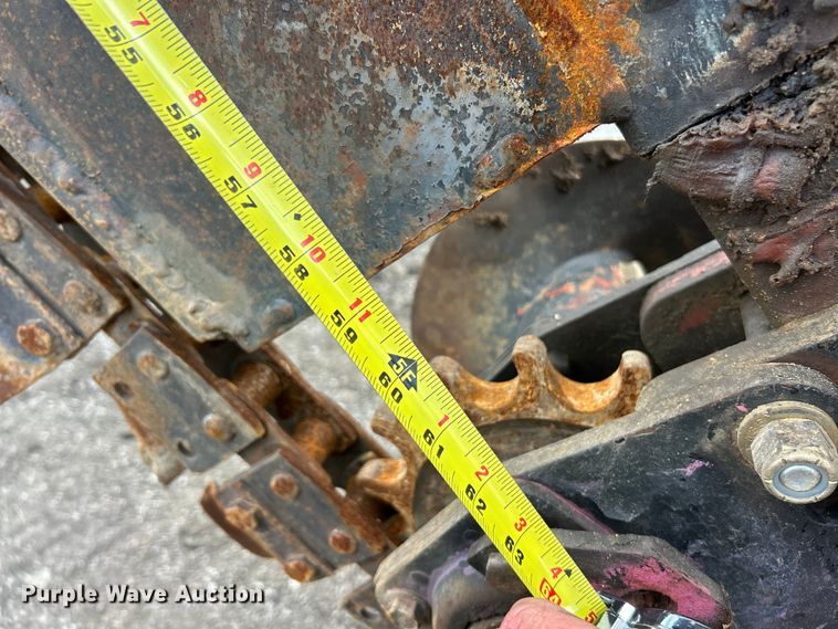 image for item FC2854 2004 Ditch Witch RT40 trencher