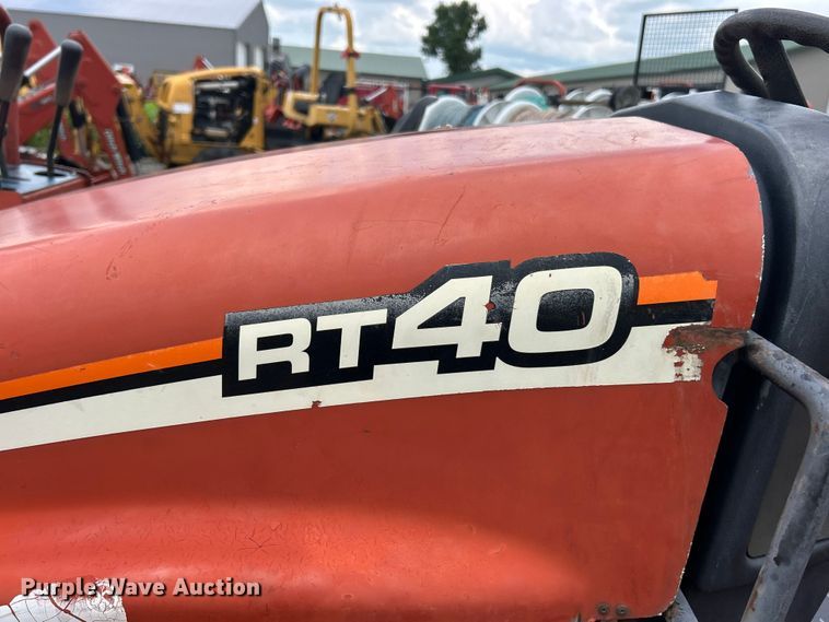 image for item FC2854 2004 Ditch Witch RT40 trencher