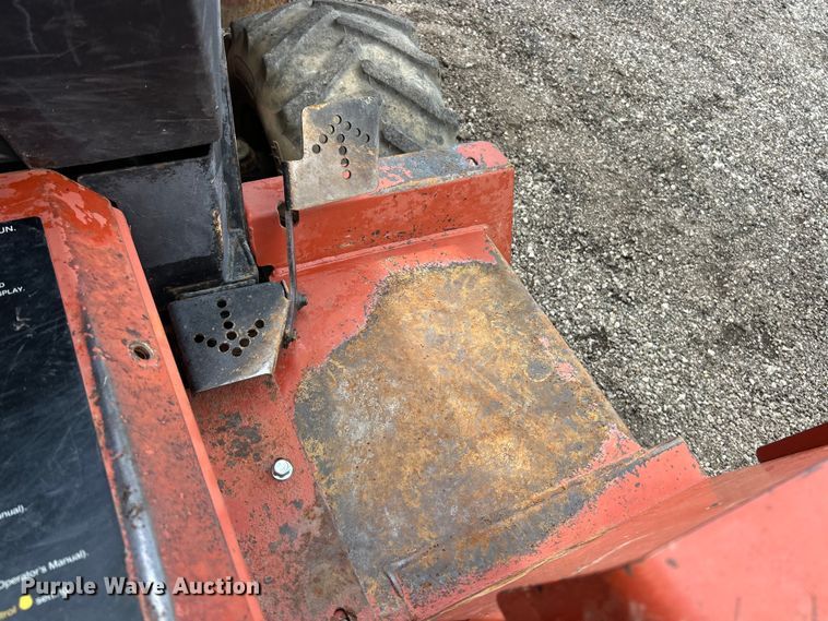 image for item FC2854 2004 Ditch Witch RT40 trencher