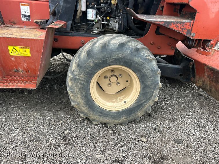 image for item FC2854 2004 Ditch Witch RT40 trencher