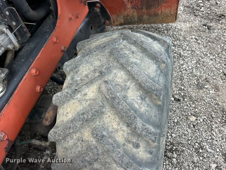 image for item FC2854 2004 Ditch Witch RT40 trencher