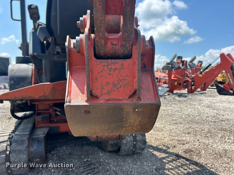 image for item FC2856 2004 Ditch Witch XT850 mini excavator / tool carrier