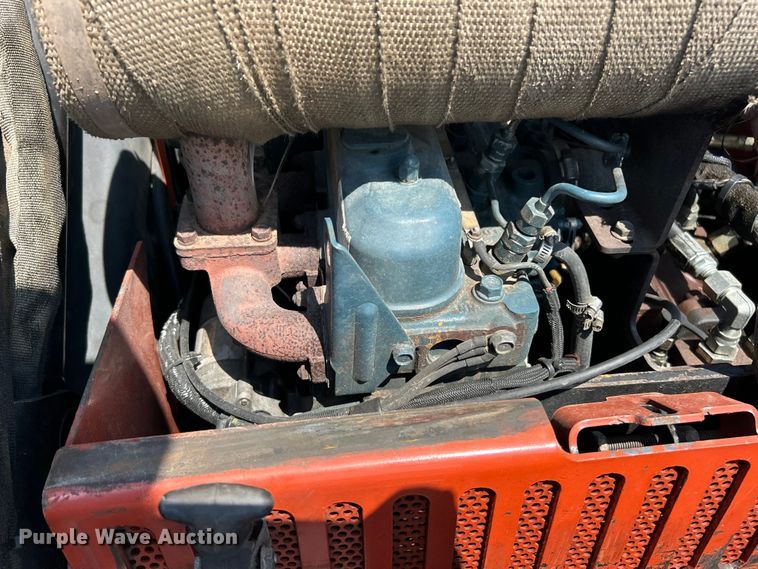 image for item FC2856 2004 Ditch Witch XT850 mini excavator / tool carrier