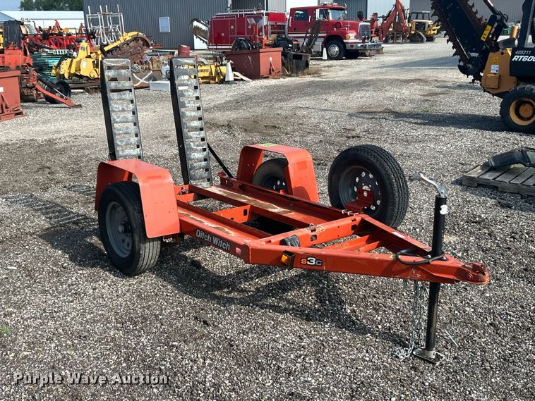 image for item FC2860 2019 Ditch Witch S3C equipment trailer