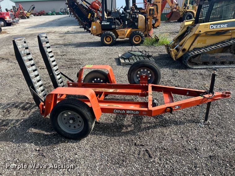 image for item FC2860 2019 Ditch Witch S3C equipment trailer