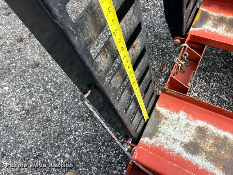 image for item FC2861 2019 Ditch Witch S3C equipment trailer