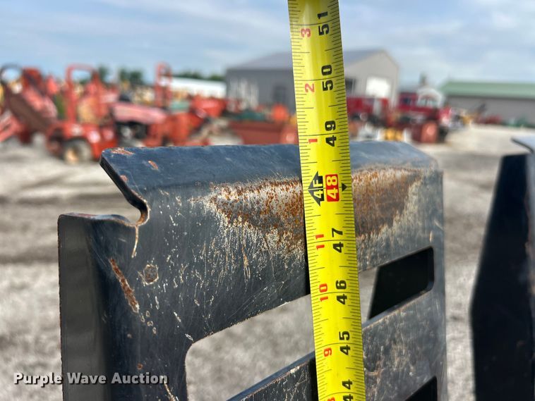 image for item FC2861 2019 Ditch Witch S3C equipment trailer