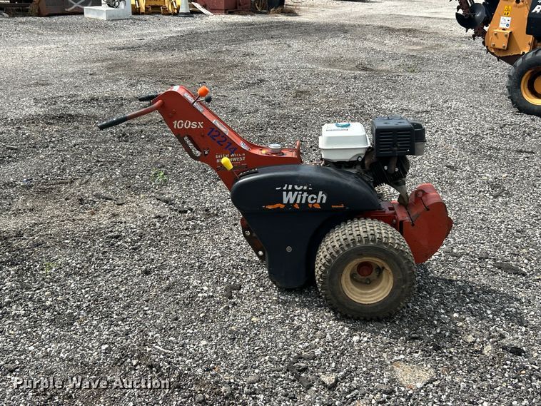 image for item FC2865 Ditch Witch 100SX vibratory cable plow