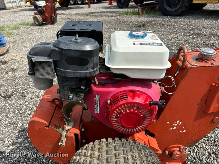 image for item FC2865 Ditch Witch 100SX vibratory cable plow