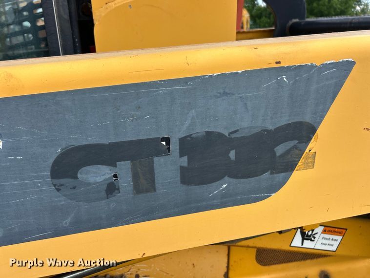 image for item FC2866 2007 John Deere CT332 tracked skid steer loader