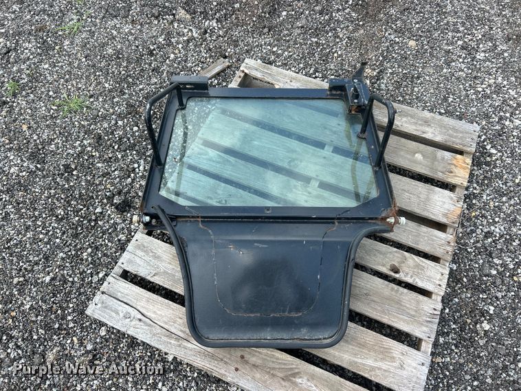 image for item FC2866 2007 John Deere CT332 tracked skid steer loader