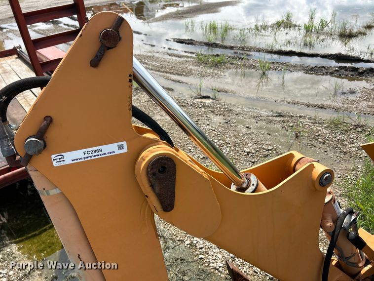 image for item FC2868 backhoe attachment