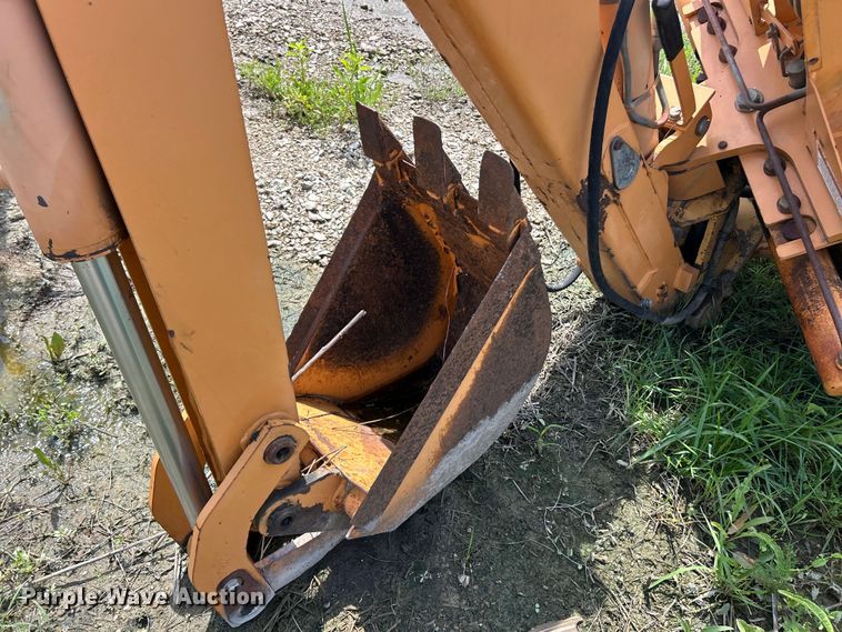 image for item FC2868 backhoe attachment