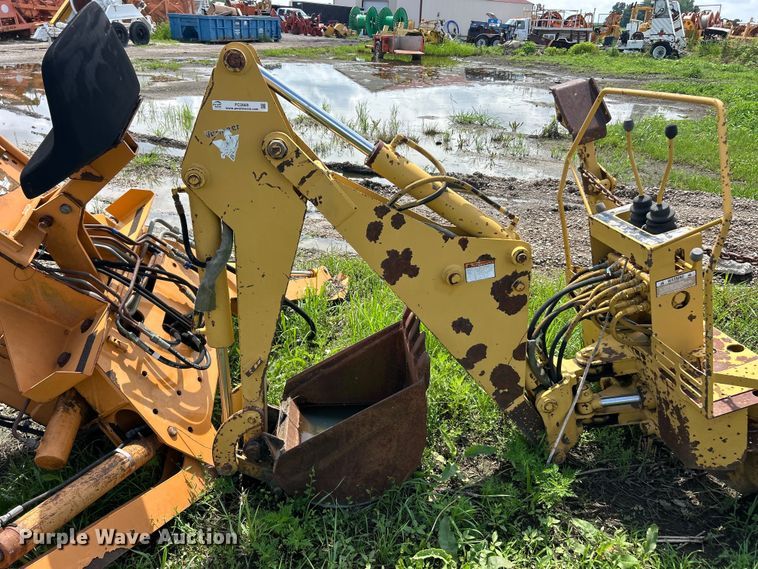 image for item FC2869 Vermeer V703A backhoe attachment