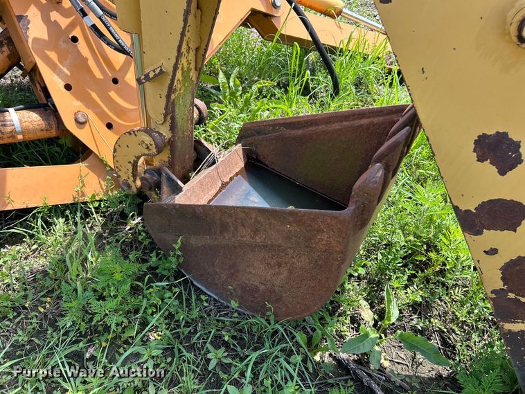image for item FC2869 Vermeer V703A backhoe attachment