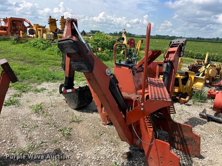 image for item FC2870 Ditch Witch A920 backhoe attachment
