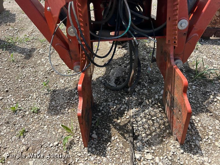image for item FC2870 Ditch Witch A920 backhoe attachment