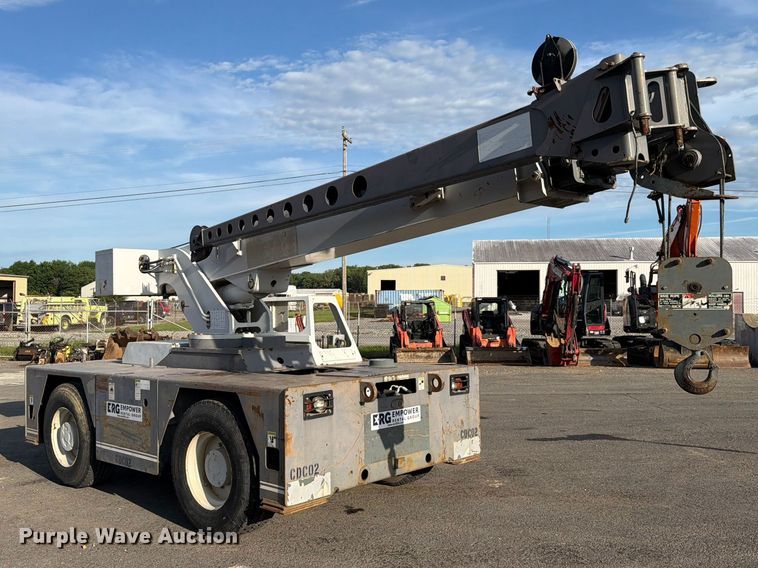 image for item FC3195 2011 Grove CD5540F crane