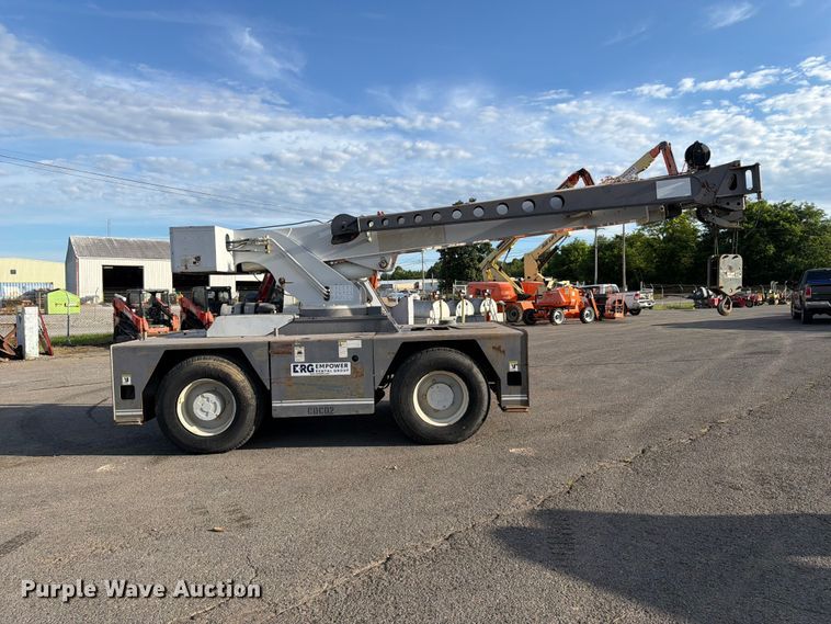 image for item FC3195 2011 Grove CD5540F crane