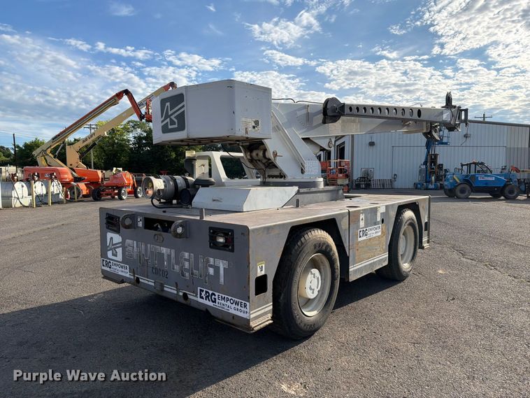 image for item FC3195 2011 Grove CD5540F crane