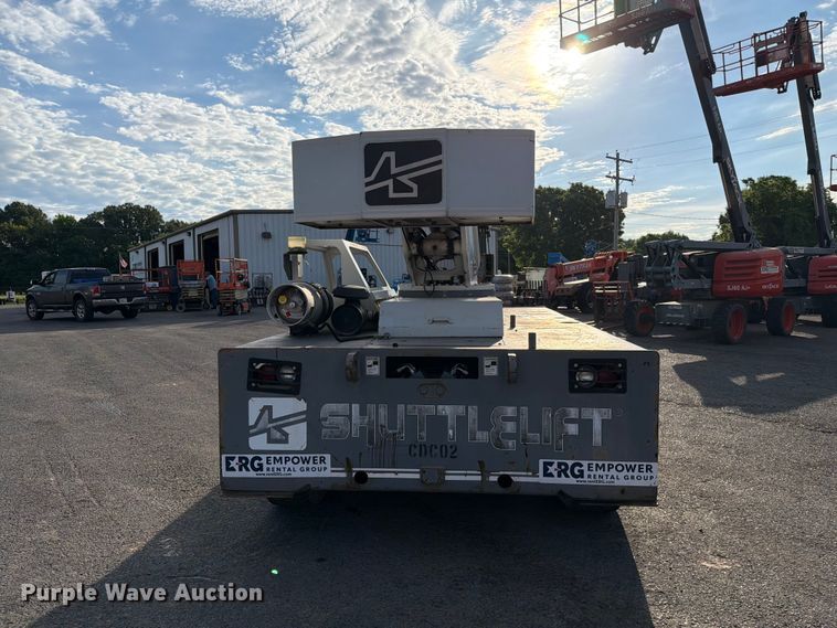image for item FC3195 2011 Grove CD5540F crane